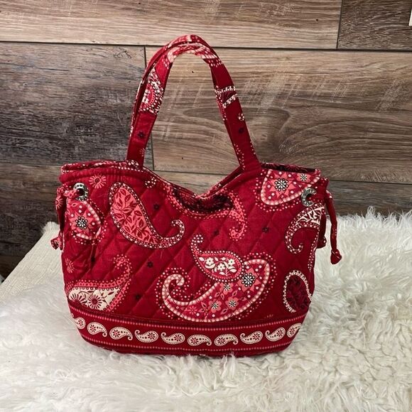 VERA BRADLEY Mesa Red Paisley Sherry Bag Purse Handbag Retired May 2006 Bandana - Picture 2 of 11
